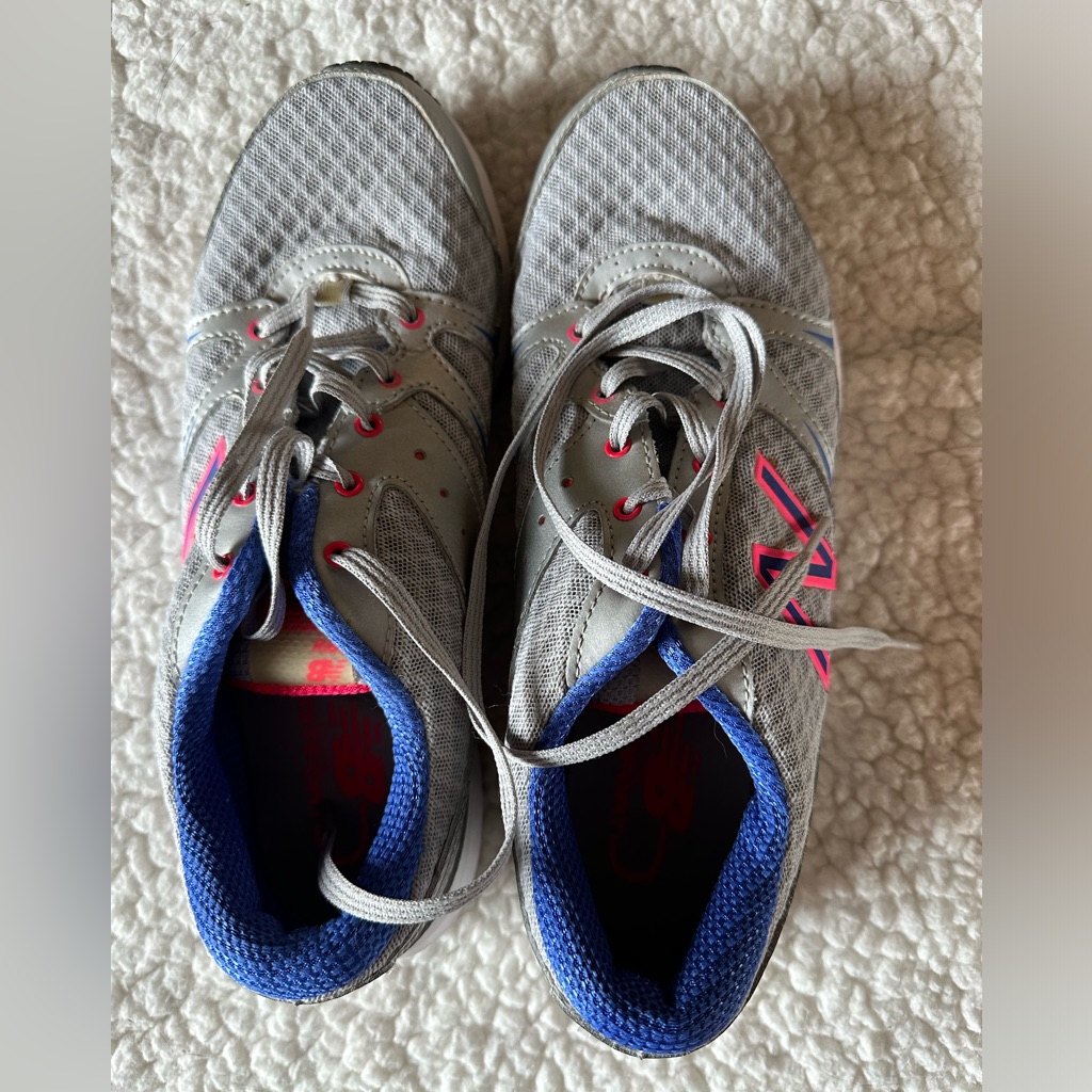 New Balance Womens 85 Brand New